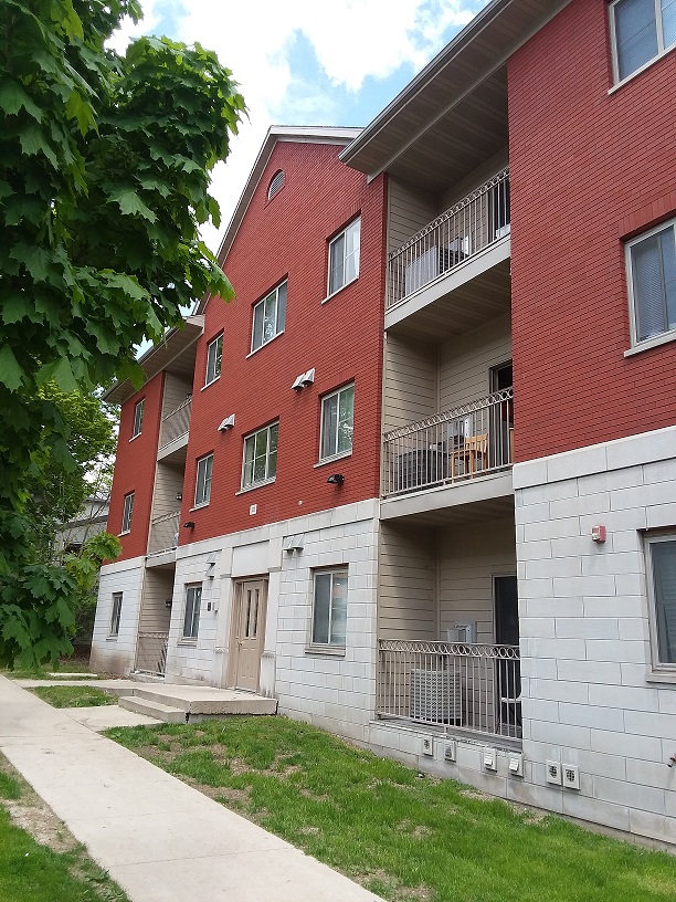 512 S Dubuque Street – 5.1